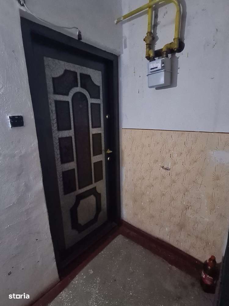 Apartament 3 camere confort 1  decomandat  etaj 4  zona centrala - Imagine principală: 4/15