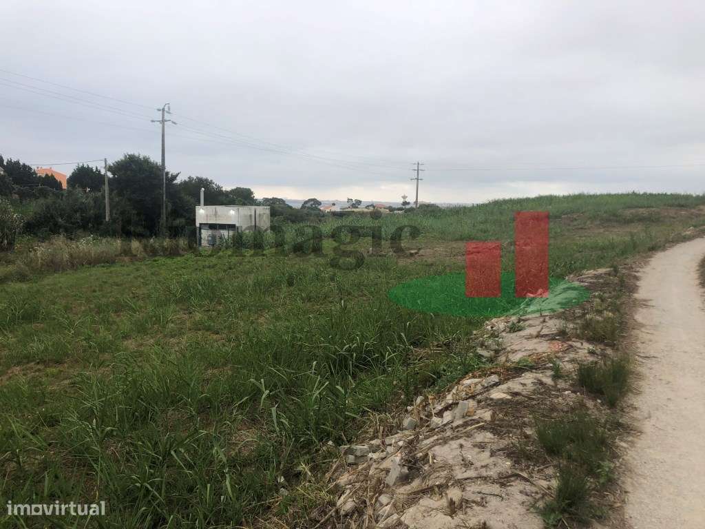 Terreno Rústico próximo da praia de São Bernardino em Peniche***RIO... - Grande imagem: 2/15