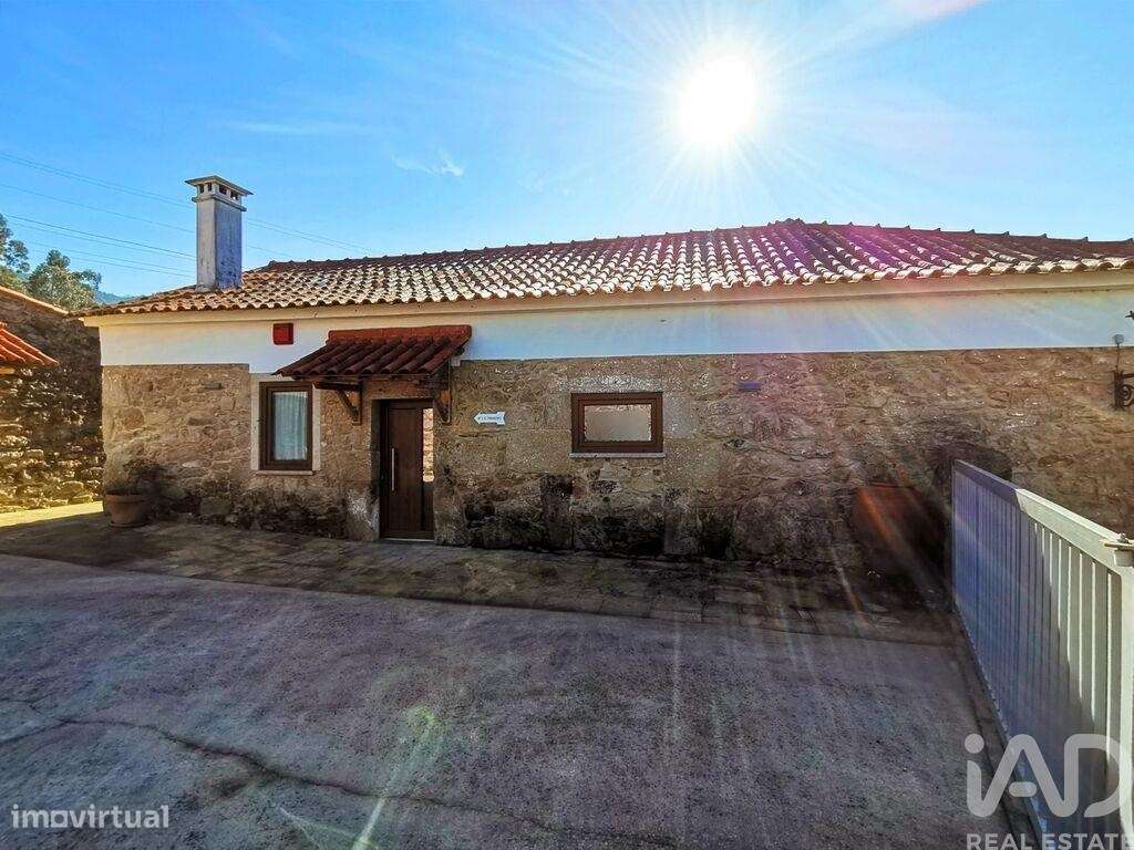 Casa / Villa T8 em Gandra e Taião de 219,00 m2 - Grande imagem: 3/27