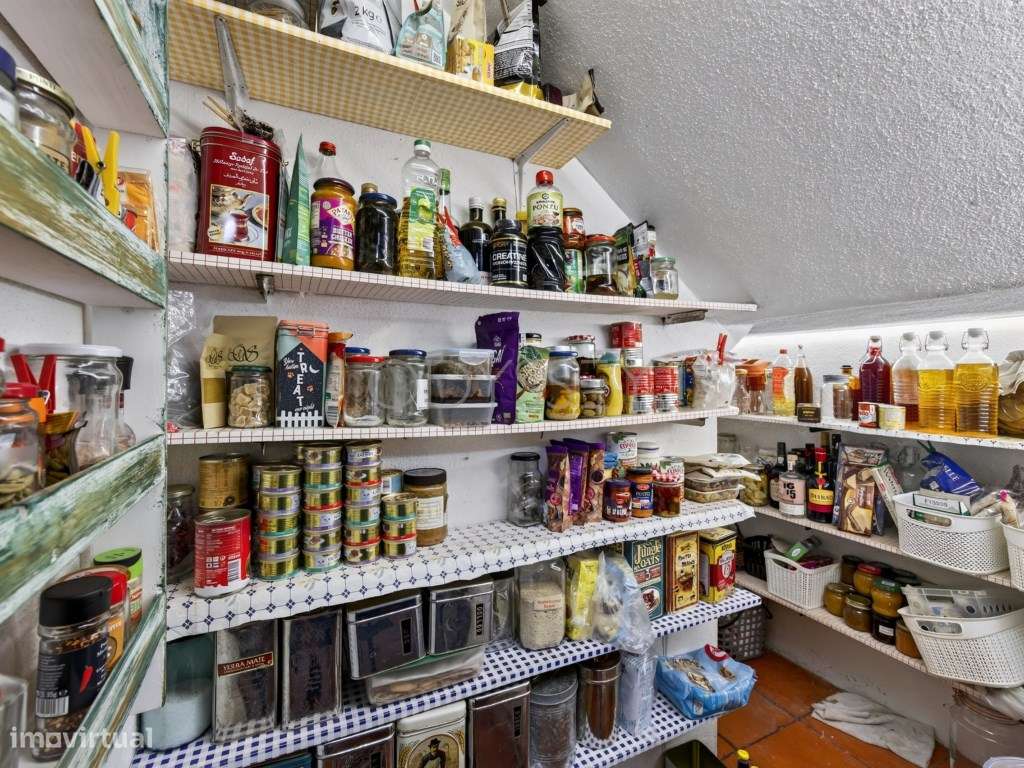 Moradia Independente T3+1 com Jardim Privado, Estúdio e Garagem | C...-11