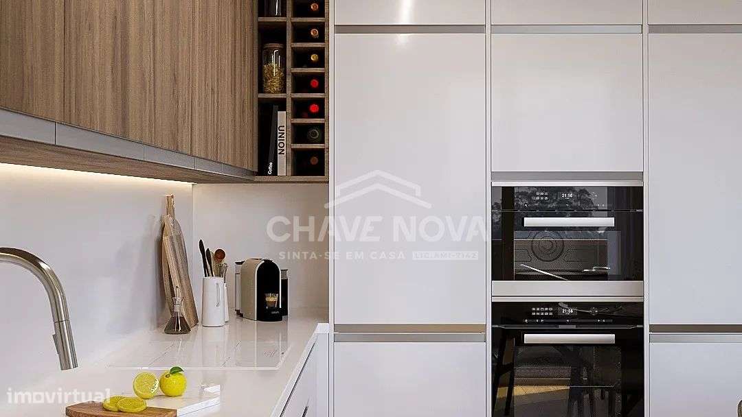 Apartamento T2 Novo Penúltimo Piso c/ 2 Lugares de Garagem em Arcozelo-6
