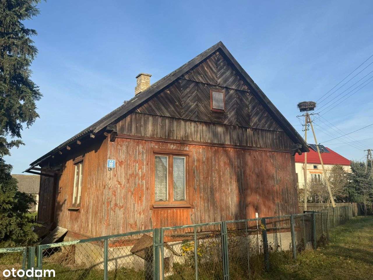 Siedlisko z działką o powierzchni 2,3h-6