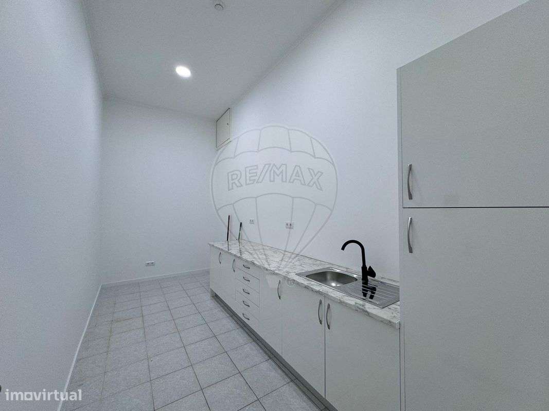 Escritório  para arrendamento - Grande imagem: 5/12