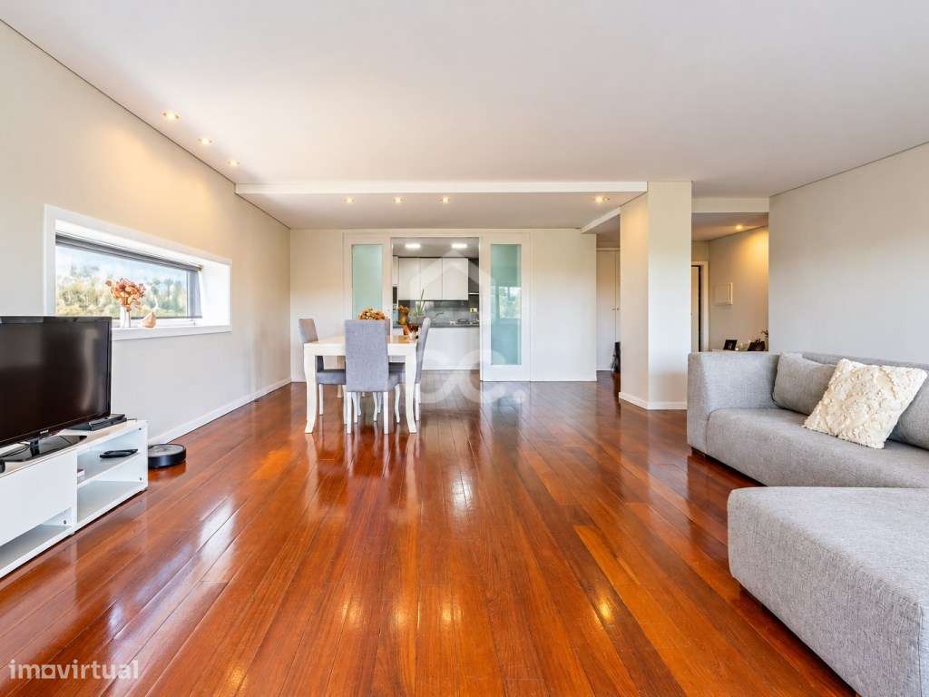 Apartamento T4 no Centro de Vila Nova de Famalicão | Vista Parque d...-11