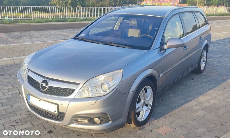 Opel Vectra 1.9 CDTI Cosmo - 1