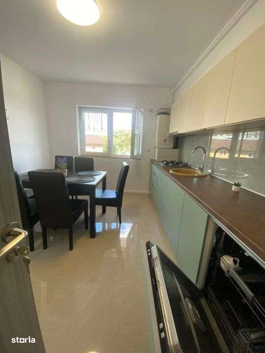 Inchiriez ap 2 dormitoare cu parcare Omnia Residence