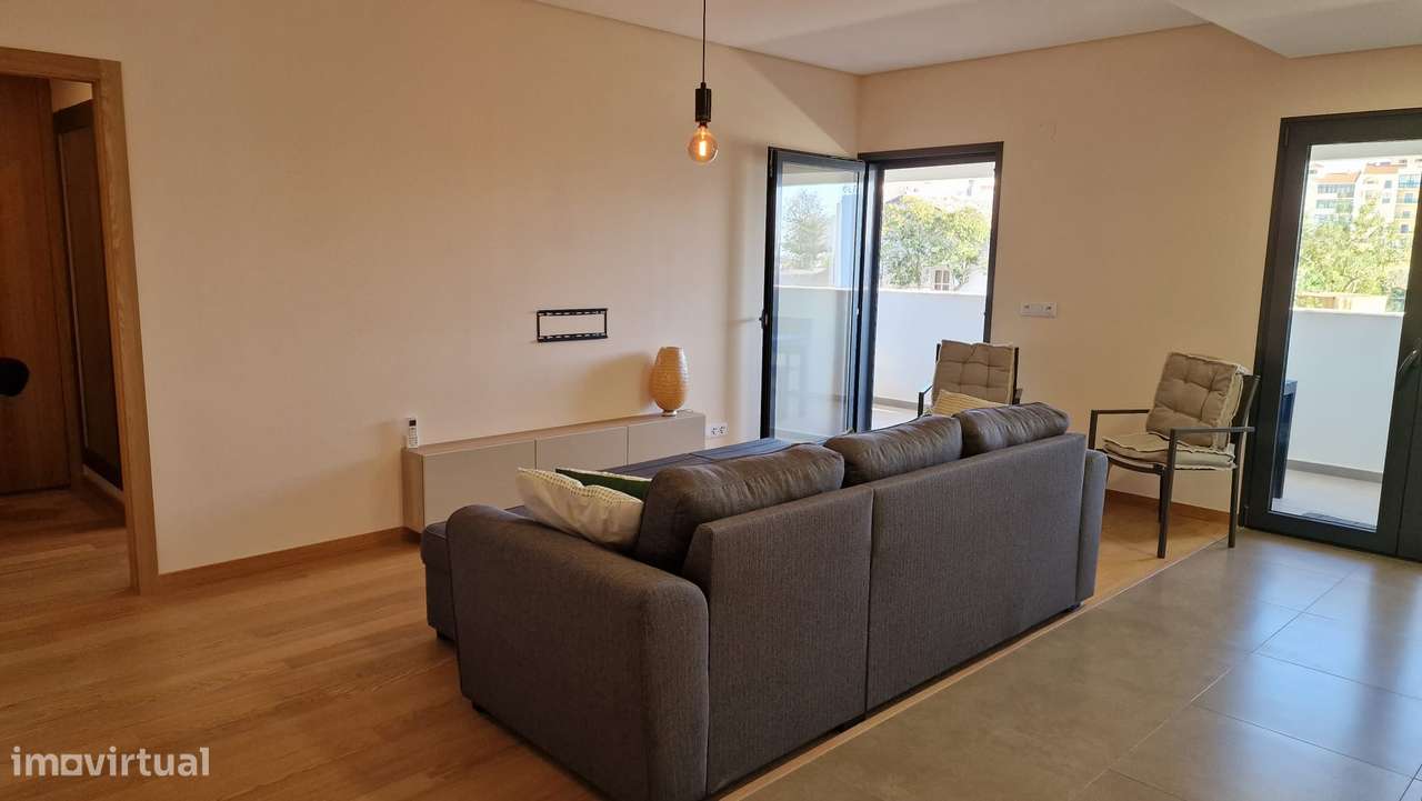 Apartamento T1 com lugar de garagem e Piscina - Lejana, Faro-8