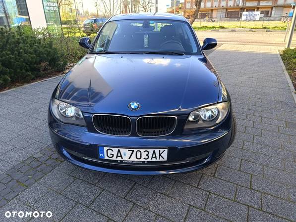 BMW Seria 1 118d - 11