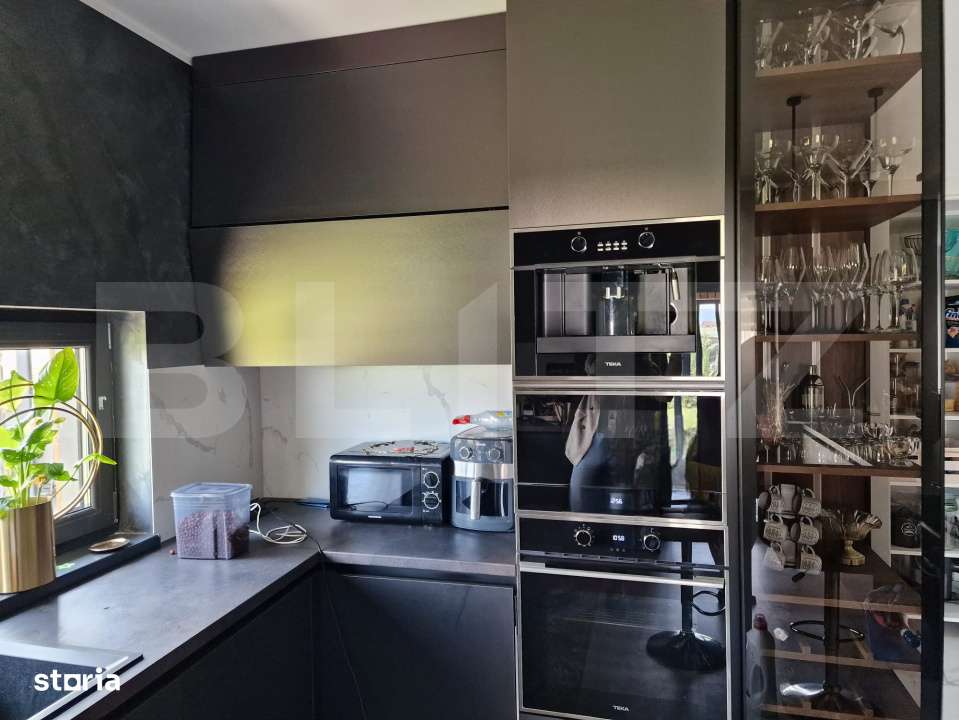 Casa exclusivista , LUX, Harman - Imagine principală: 5/16