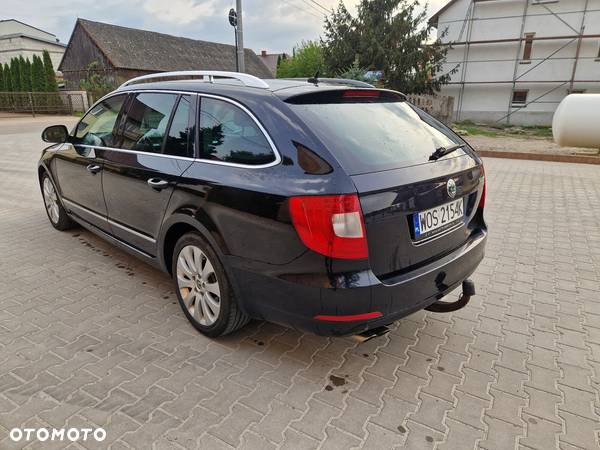 Skoda Superb 2.0 TDI Elegance - 5