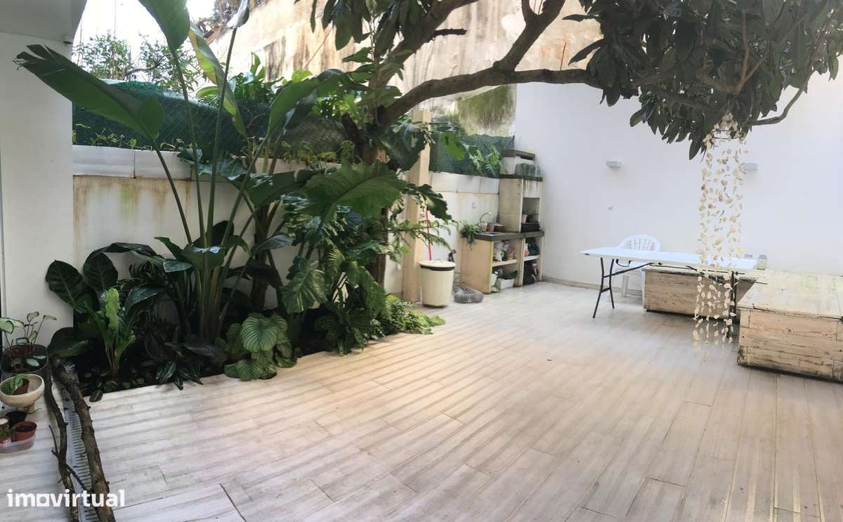 Vendo T2 São Domingos Benfica - Grande imagem: 2/28