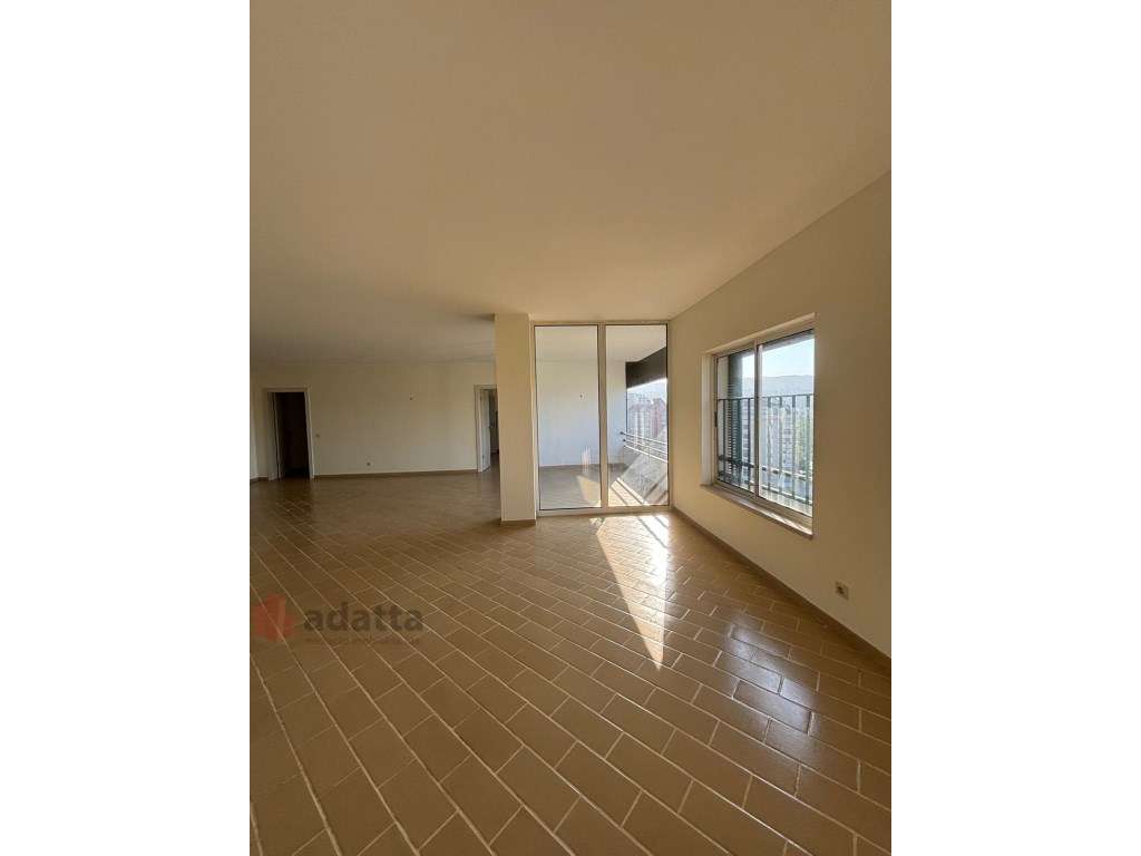 Arrenda-se T3 de Qualidade Superior - Ideal para Investigadores e A... - Grande imagem: 3/37