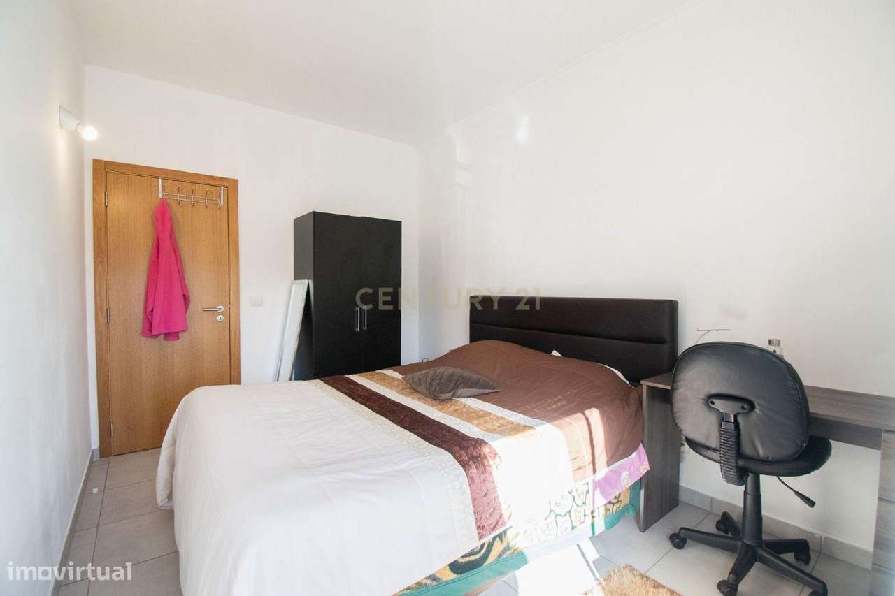 Excelente oportunidade de investimento em São Martinho do Bispo – Quin-6