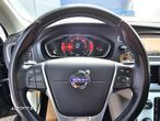 Volvo V40 Cross Country D2 Momentum - 20