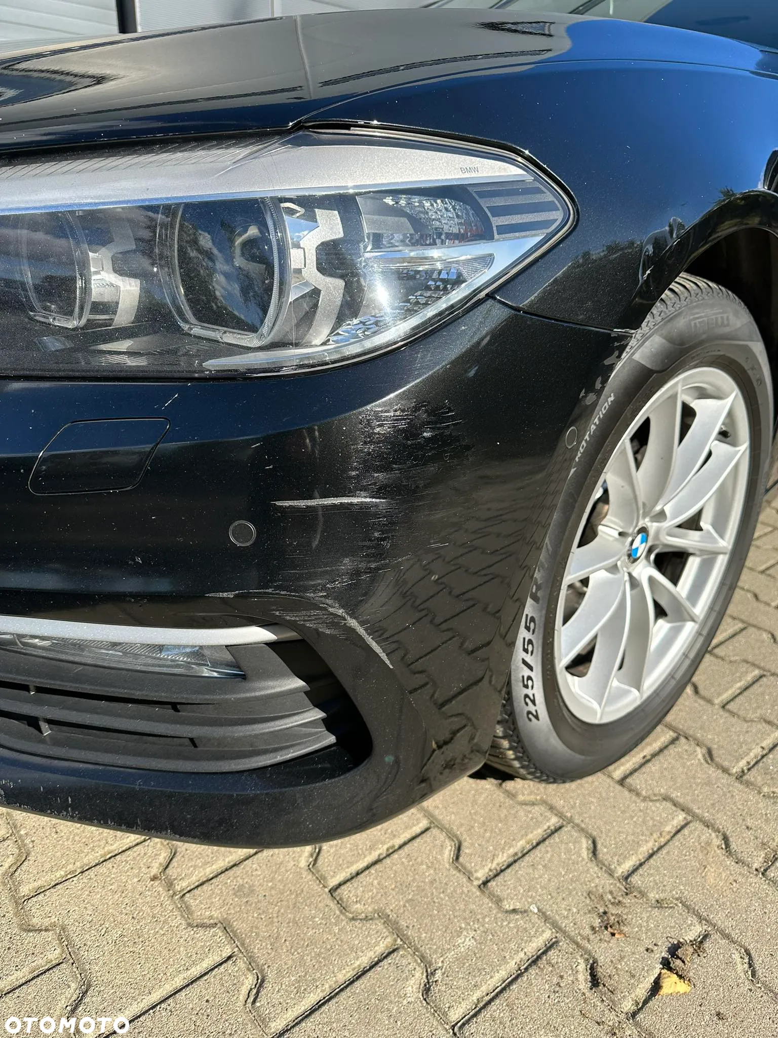 BMW Seria 5 520d xDrive - 17