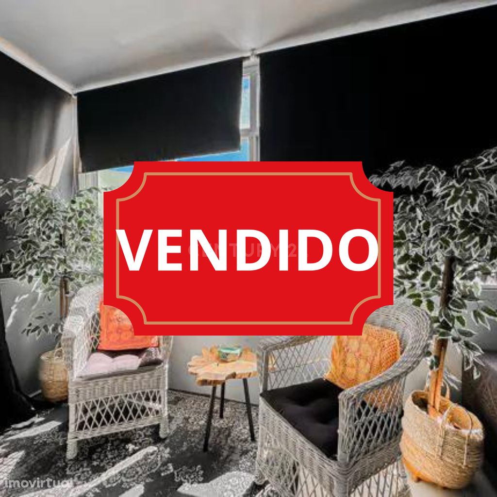 Apartamento T0 em Bonfim - MOBILIADO E EQUIPADO - Porto