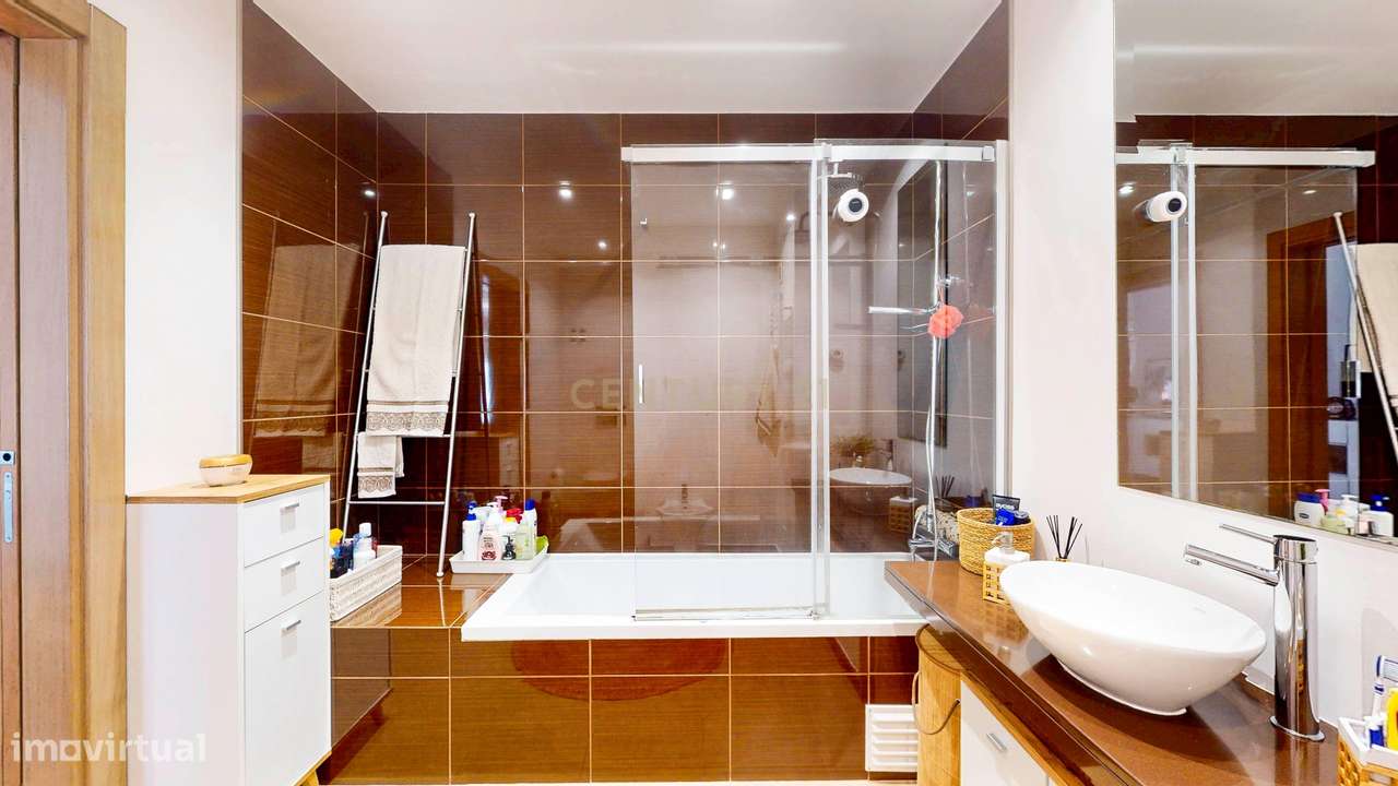 Apartamento T2+1 Exclusivo com Mezanine - onde a tranquilidade e acess-20