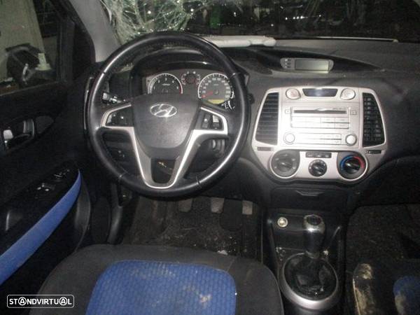 Carro MOT: D4FC CXVEL: M5CF2-1 HYUNDAI  I20 1 FASE 1 2009 1.4CRDI 90CV 5P BRANCO DIESEL - 9