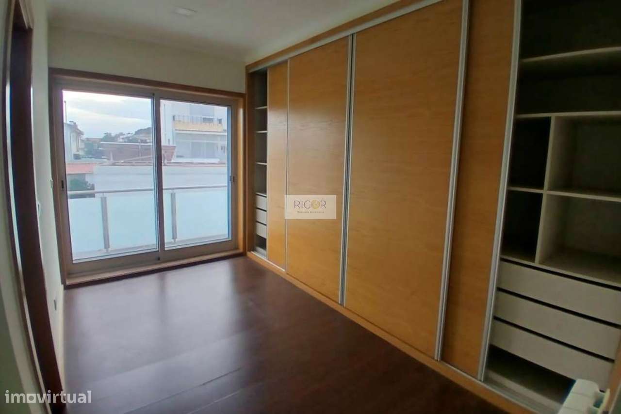 Moradia Geminada T4 Venda em Cidade da Maia,Maia-15