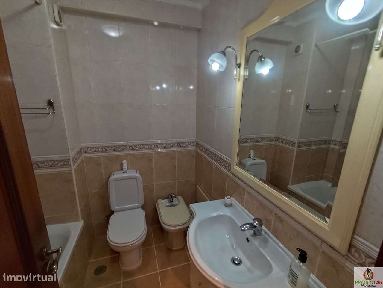 Andar Moradia T3 em São Bernardo-14