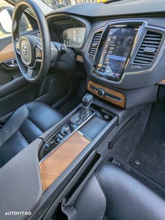 Volvo XC 90 T6 AWD Geartronic Momentum - 8