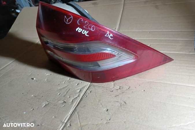 Lampa stop dreapta pe aripa Mercedes-Benz C-Class W203/S203/CL203 (facelift)  [din 2004 pana  2007] - 3