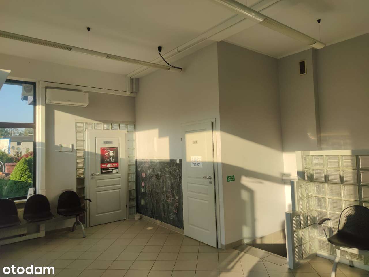 Lokal handlowo-usługowy 130 m² Tychy - Doskonała lokalizacja - Pełny obrazek: 4/20
