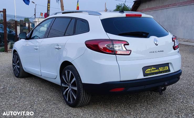 Renault Megane ENERGY dCi 110 Start & Stop Bose Edition - 3