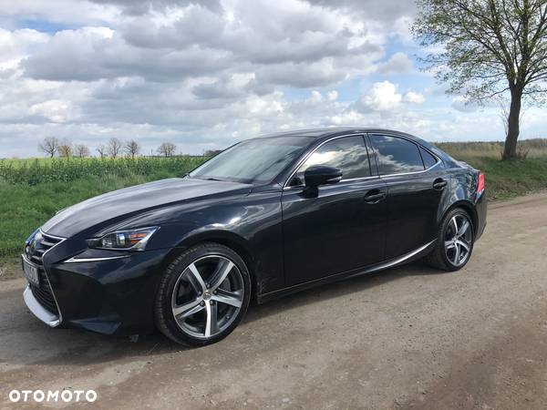 Lexus IS 200t / 300 Black - 13