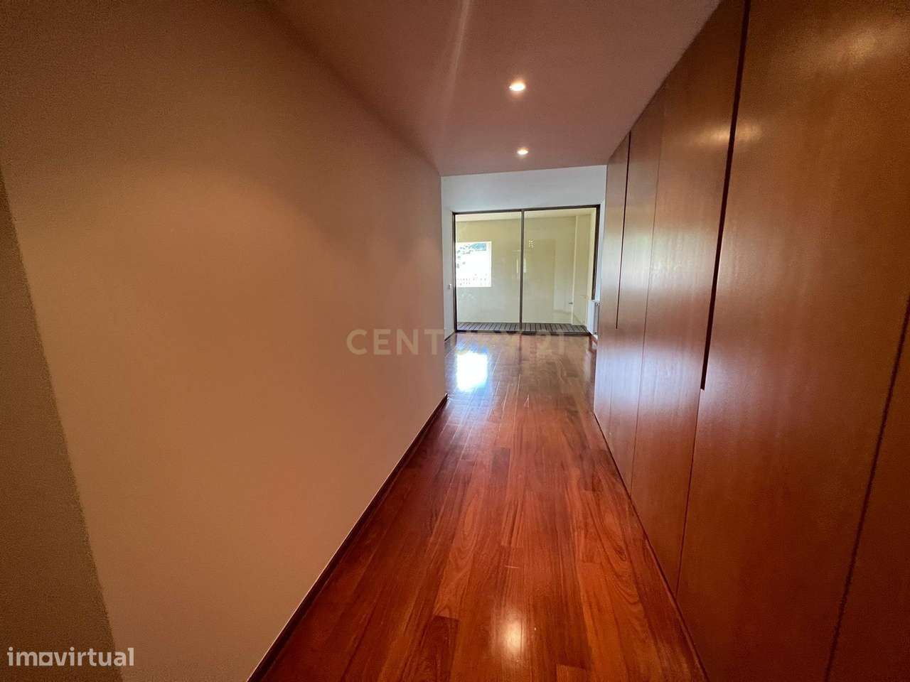 Apartamento T3 - Lordelo do Ouro - Grande imagem: 5/19