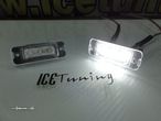 Suporte de lâmpada de matricula com led branco para Mercedes Classe R W251, ML W163, W164, GL X164 - 19