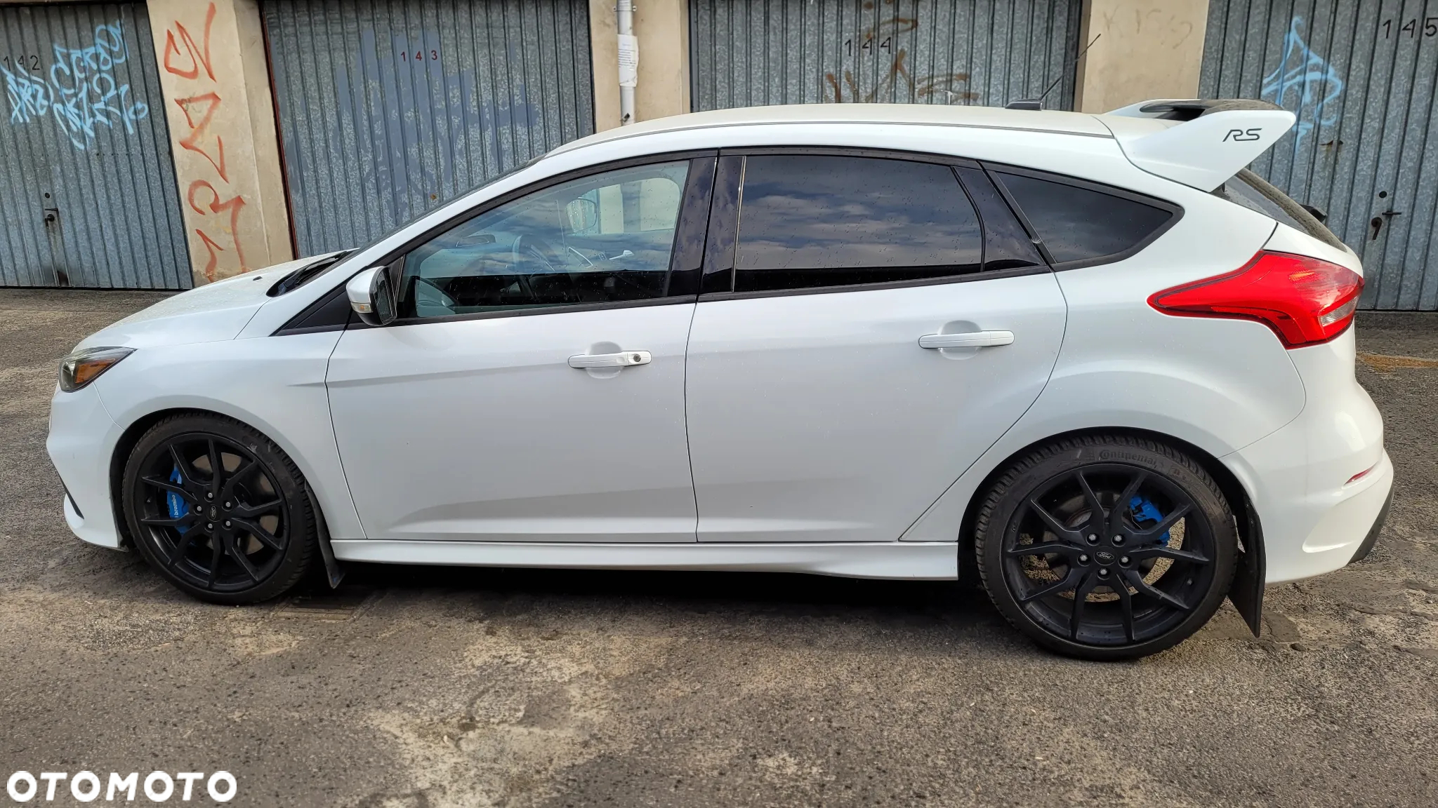 Ford Focus - 13