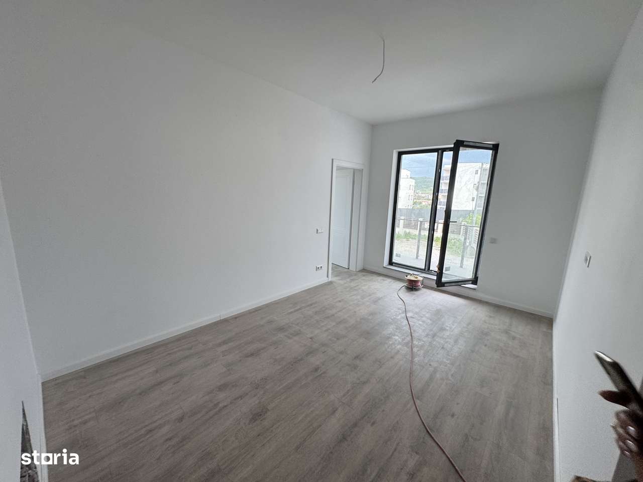 Apartament 2 camere zona Valea Rusului-4