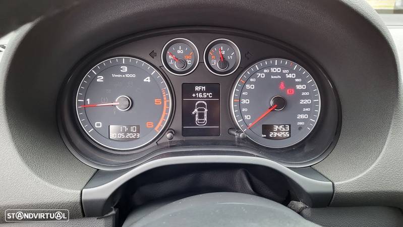 Audi A3 1.6 TDI Sport - 26