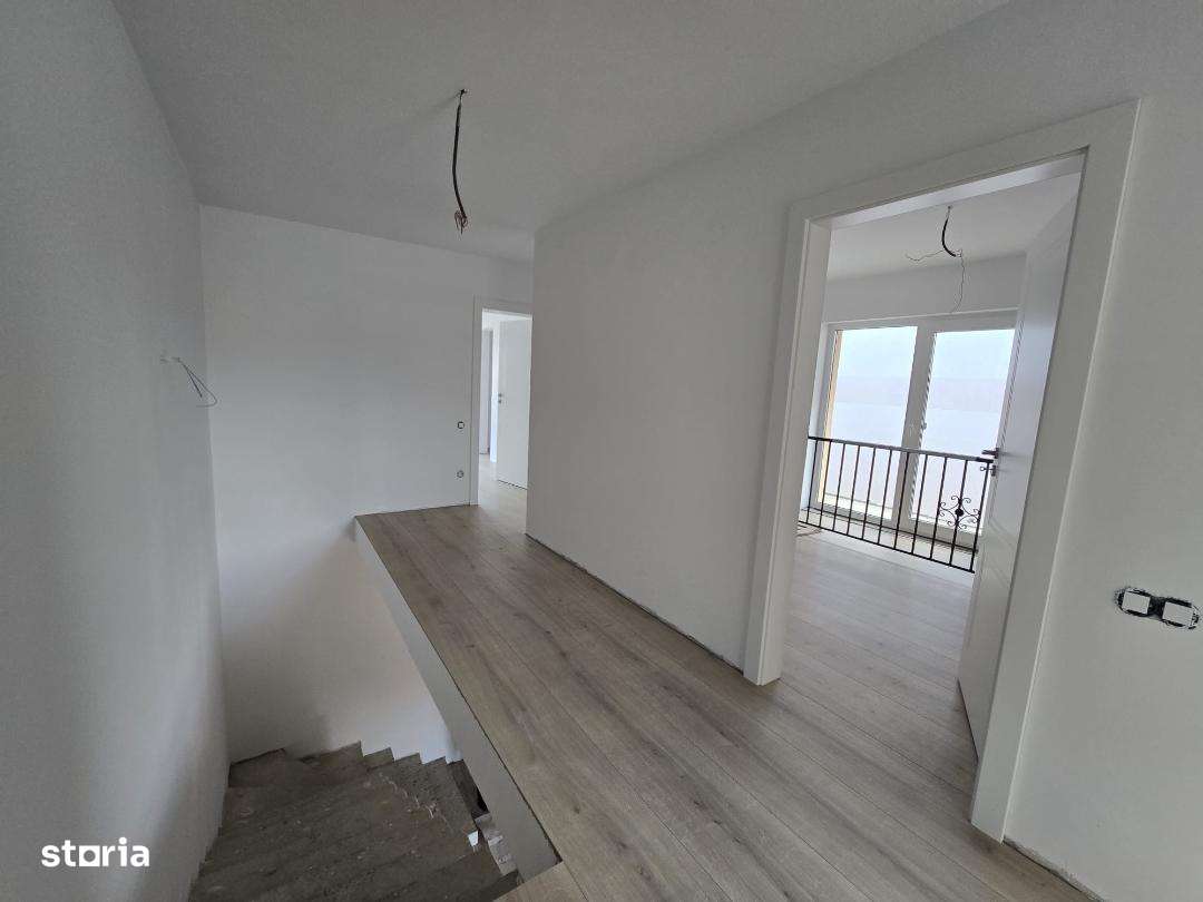 De vanzare Parte de Duplex, zona Centru. - Imagine principală: 3/15