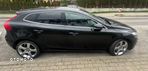 Volvo V40 CC D3 Momentum - 1