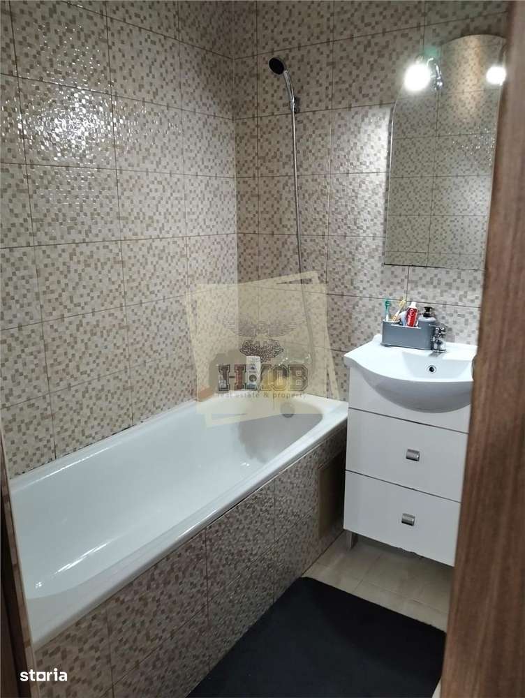 Apartament 3 camere etaj 3   Turnisor-7