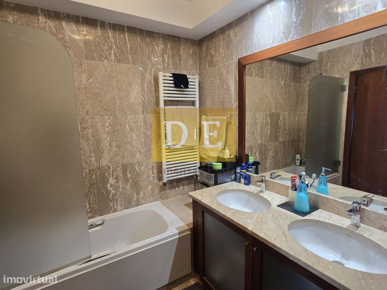 Lindo Apartamento T4 em 1ª Linha de Mar em Matosinhos Sul-21