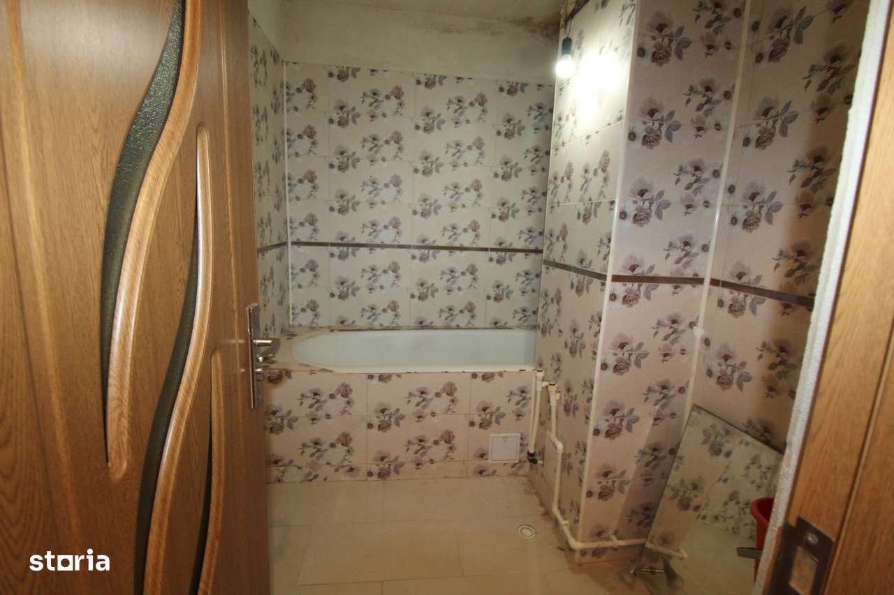 Apartament 3 camere, 67 mp, decomandat, etajul 1, zona Debarcader-6