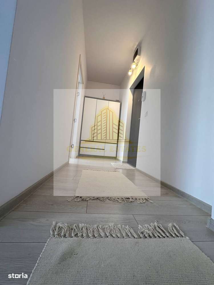 Studio luminos spre vanzaare, la poalele Pietrei Craiului – Zărnești - Imagine principală: 5/17