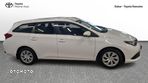 Toyota Auris 1.6 Premium Comfort - 6