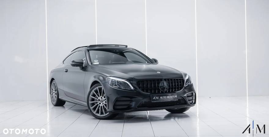 Mercedes-Benz Klasa C 300 9G-TRONIC - 3