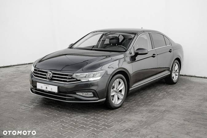 Volkswagen Passat 2.0 TDI Elegance DSG - 2