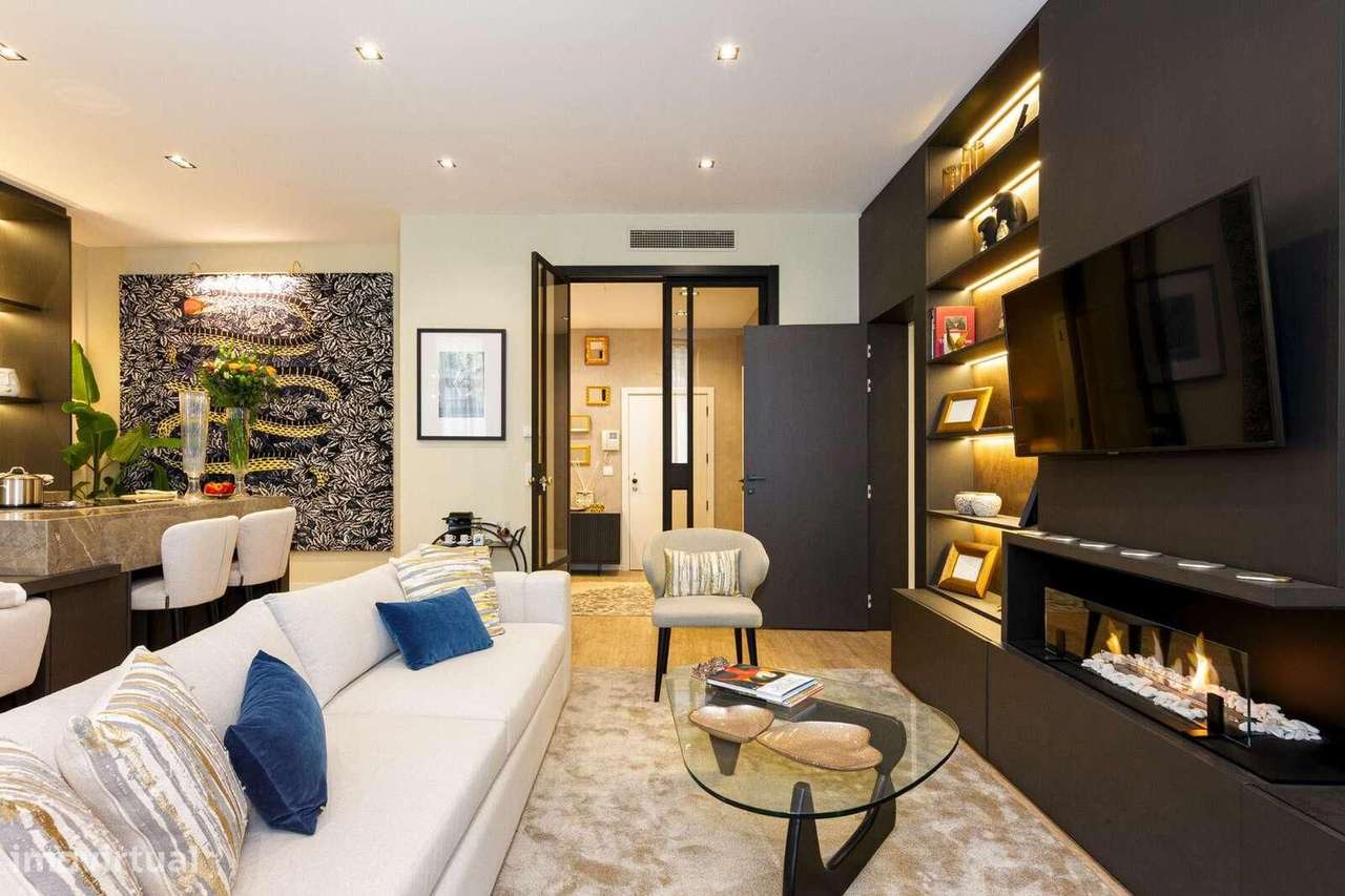 Apartamento T1 com estacionamento, Rua Castilho, Lisboa - Grande imagem: 3/22