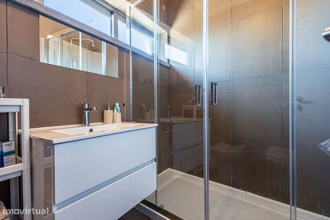 Apartamento T3 de Excelência no Centro do Cartaxo-34