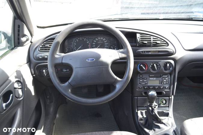 Ford Mondeo - 5