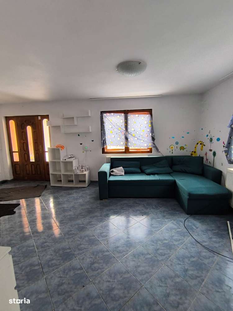 Vila de vanzare Valea Adanca - Pepinierei, asfalt, toate utilitatile-15