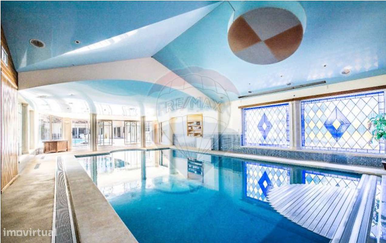 Moradia T6 para venda-26