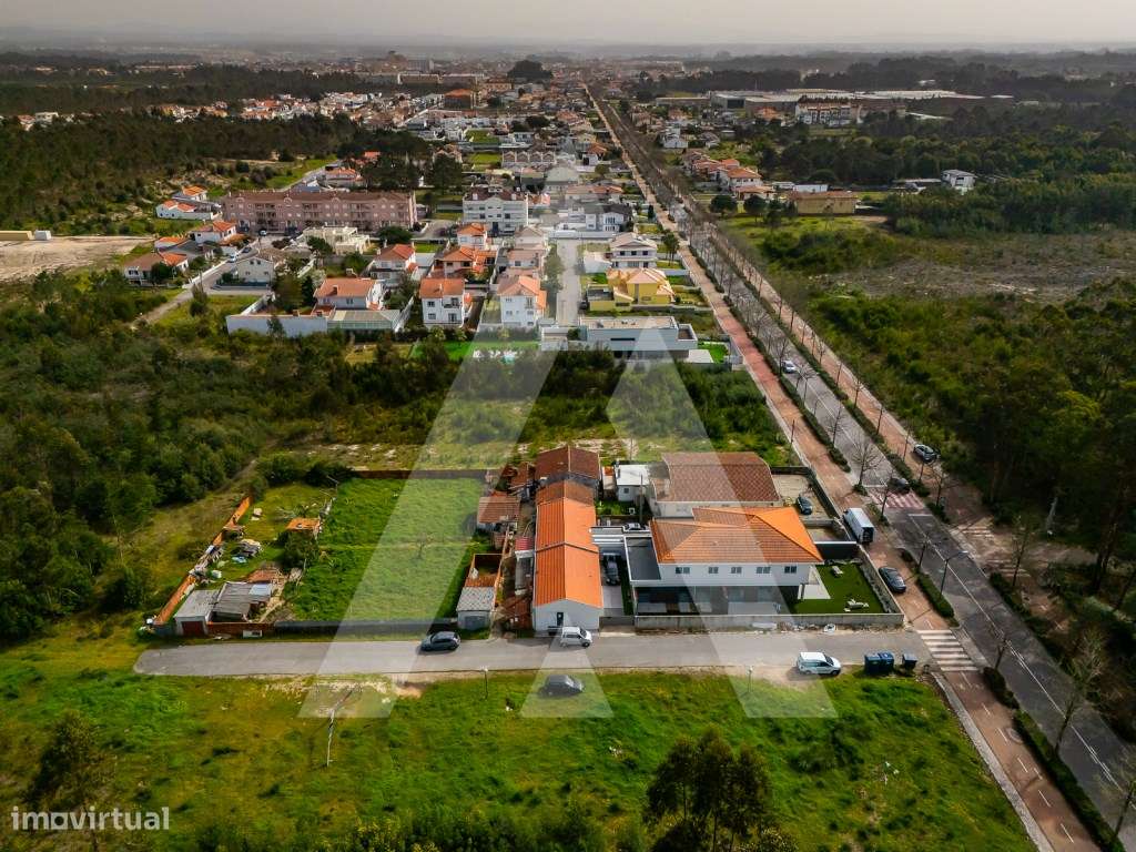 Terreno com 4115M2 - Avenida da Régua, Ovar-7