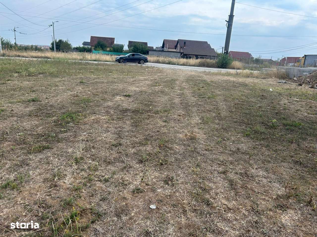 Teren 500mp Ciheiului lângă Cristal Garden intrare în Viena front 17m-4